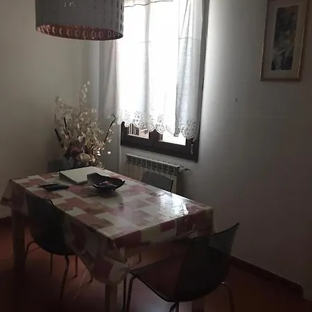 Del Campuccio Lägenhet